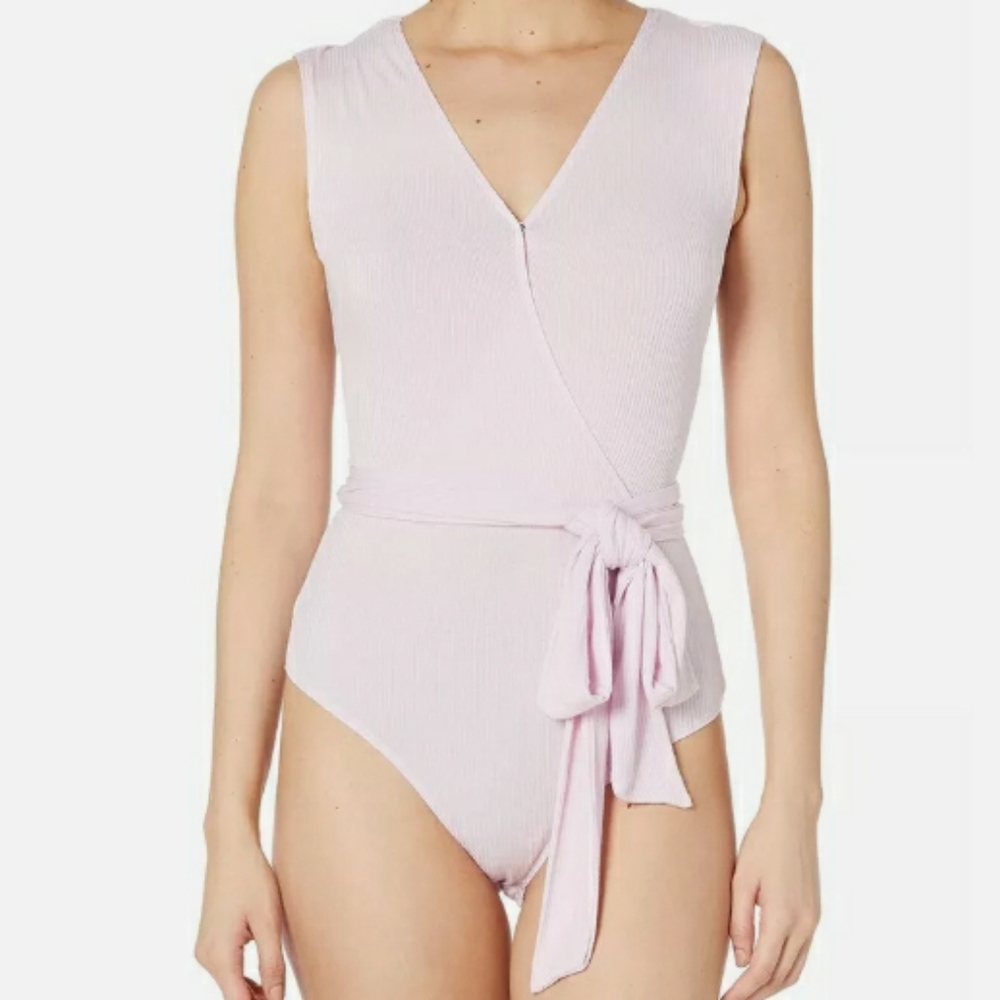 Bcbgeneration Soft Pink Ribbed Open Back Bodysuit… - image 1